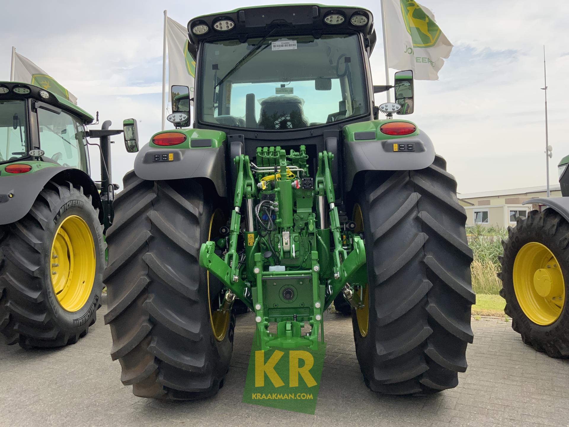 John Deere Tractoren 6R 215 NT 24513 Kraakman