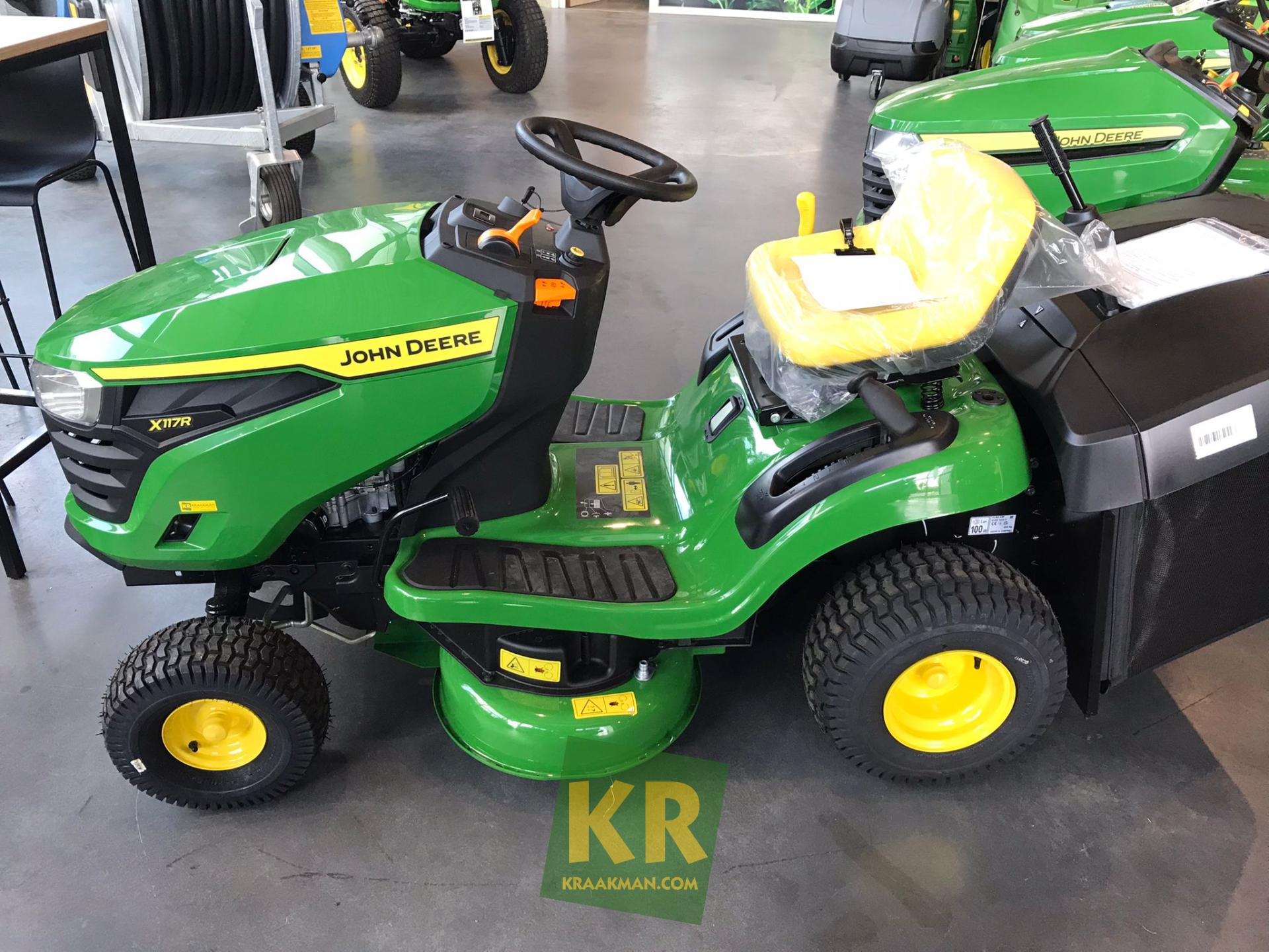 John Deere Zitmaaiers X117r Rl 28996 Kraakman